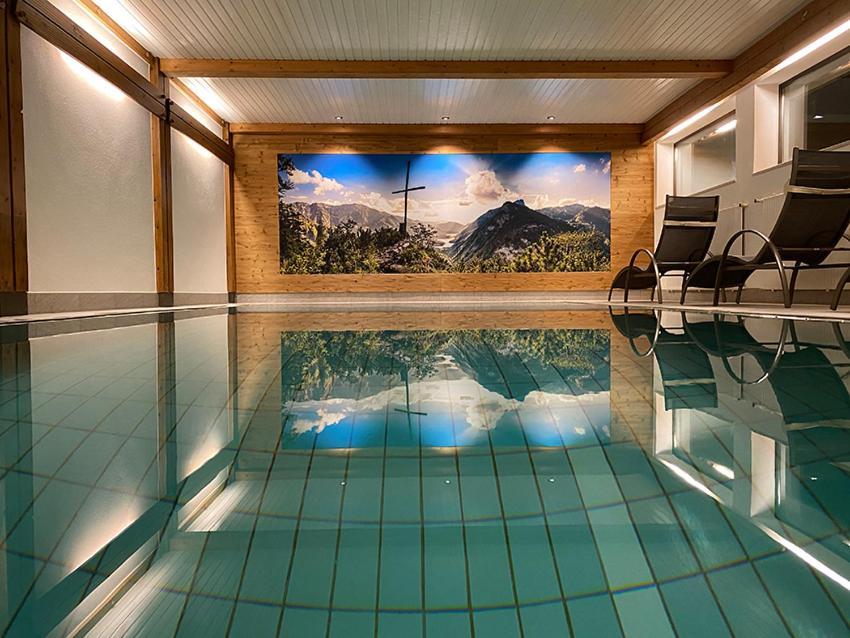 Haus Jaeger Ferienwohnungen Mit Indoor-Pool Inkl. Chiemgaukarte Ruhpolding Eksteriør bilde